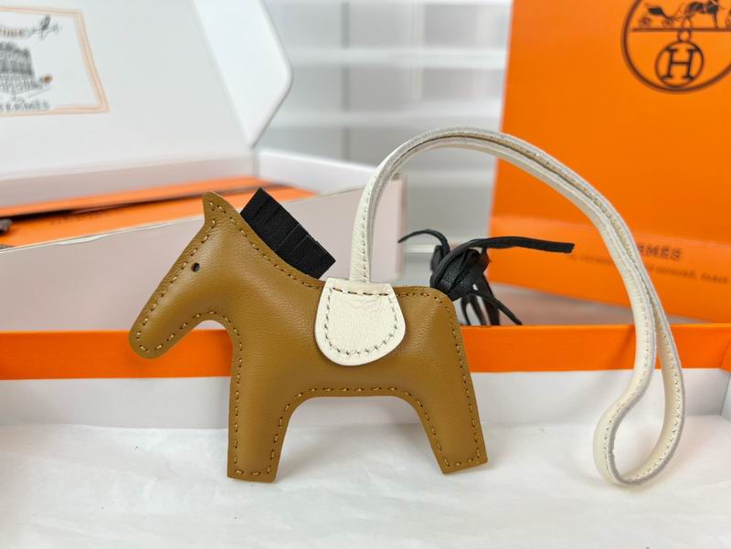 HERMES keyring lyh11